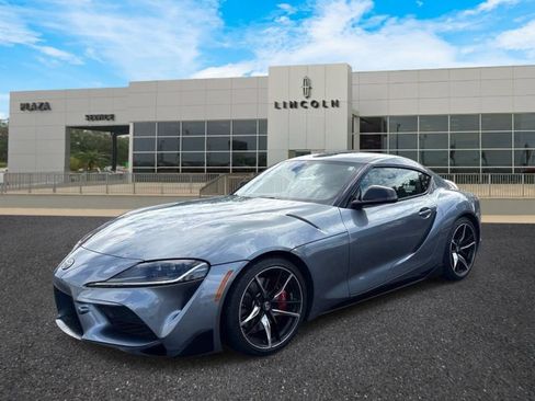 Used 2021 Toyota Supra Premium w/ Driver Assist Package RWD image 9
