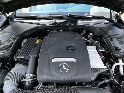 Used 2018 Mercedes-Benz C 300 Sedan image 29