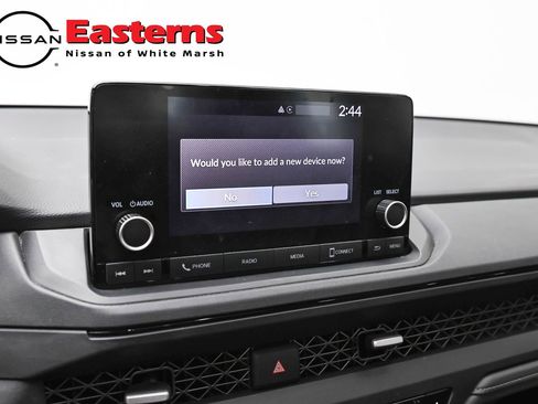 Used 2025 Honda Accord SE image 17