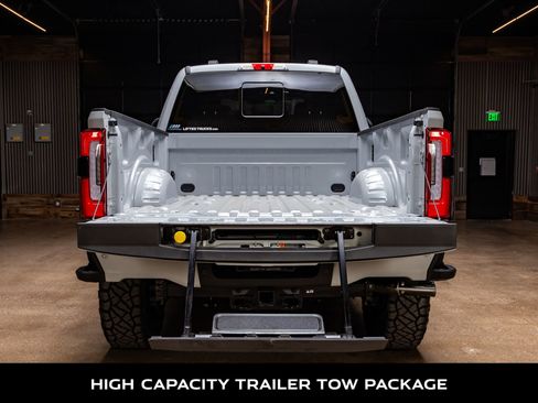 Used 2026 Ford F250 Platinum image 9