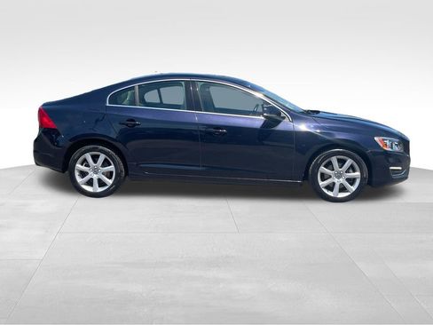 Used 2016 Volvo S60 T5 Premier FWD image 9