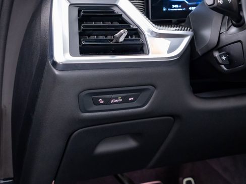 Certified 2026 BMW X5 M60i AWD/4WD image 21