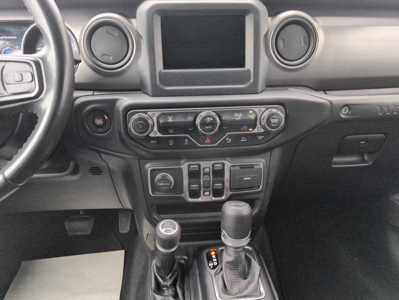 Used 2021 Jeep Wrangler Unlimited Sport AWD/4WD image 23