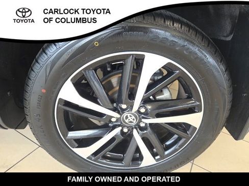 Used 2024 Toyota Corolla Cross XSE w/ Convenience Package image 10