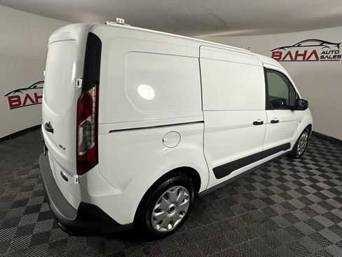 Used 2017 Ford Transit Connect XLT image 8