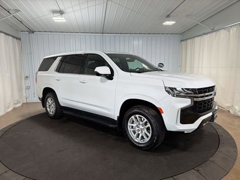 Used 2023 Chevrolet Tahoe 4WD w/ 1FL Safety Package image 11