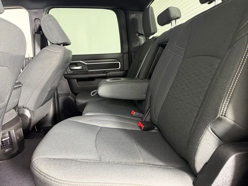 Certified 2026 RAM 2500 Big Horn AWD/4WD image 27