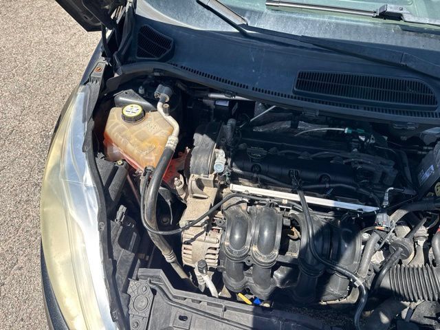 Used 2012 Ford Fiesta SE FWD image 11