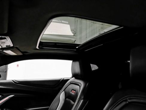 Used 2019 Chevrolet Camaro SS RWD image 21