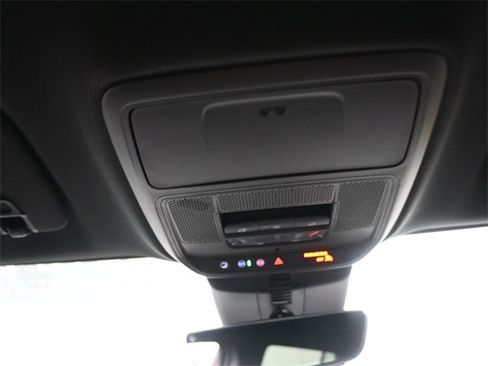 Certified 2024 Chevrolet Traverse Z71 w/ Enhanced Driving Package image 6