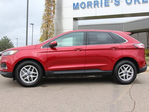 Used 2022 Ford Edge SEL w/ Convenience Package image 2