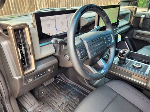 New 2025 GMC Hummer EV 3X w/ Extreme Off-Road Package image 21