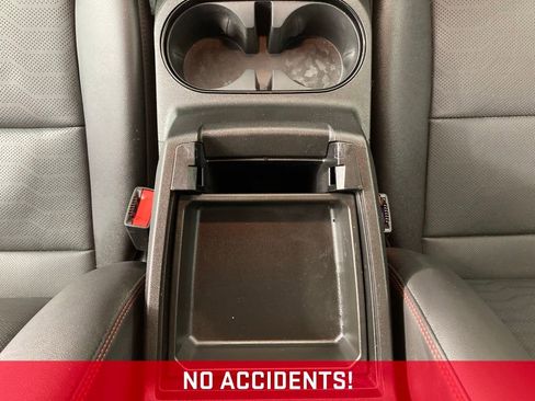 Used 2023 Chevrolet Colorado Z71 w/ Z71 Convenience Package 2 image 12