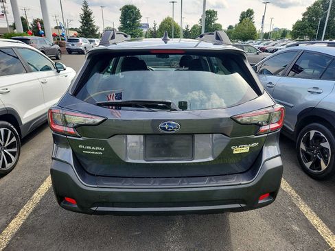 Used 2024 Subaru Outback AWD/4WD image 5