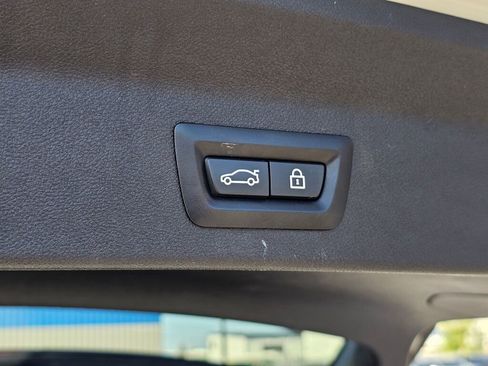 Used 2018 BMW X3 M40i AWD/4WD image 17