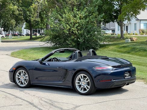 Certified 2019 Porsche 718 Boxster RWD image 3
