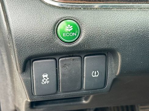 Used 2016 Honda CR-V EX-L image 11