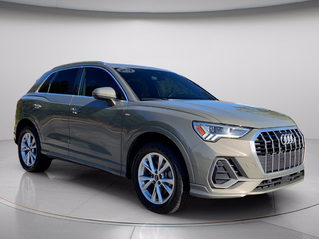 Used 2023 Audi Q3 2.0T Premium w/ Convenience Package AWD/4WD image 9