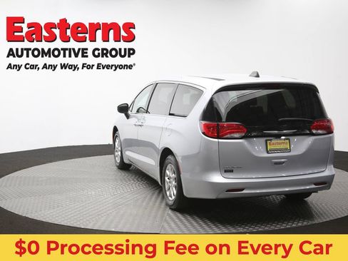 Used 2023 Chrysler Voyager LX FWD image 66