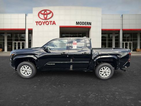 New 2026 Toyota Tacoma SR5 AWD/4WD image 7
