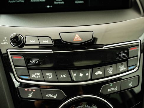 Certified 2025 Acura RDX SH-AWD w/ Technology Package image 35