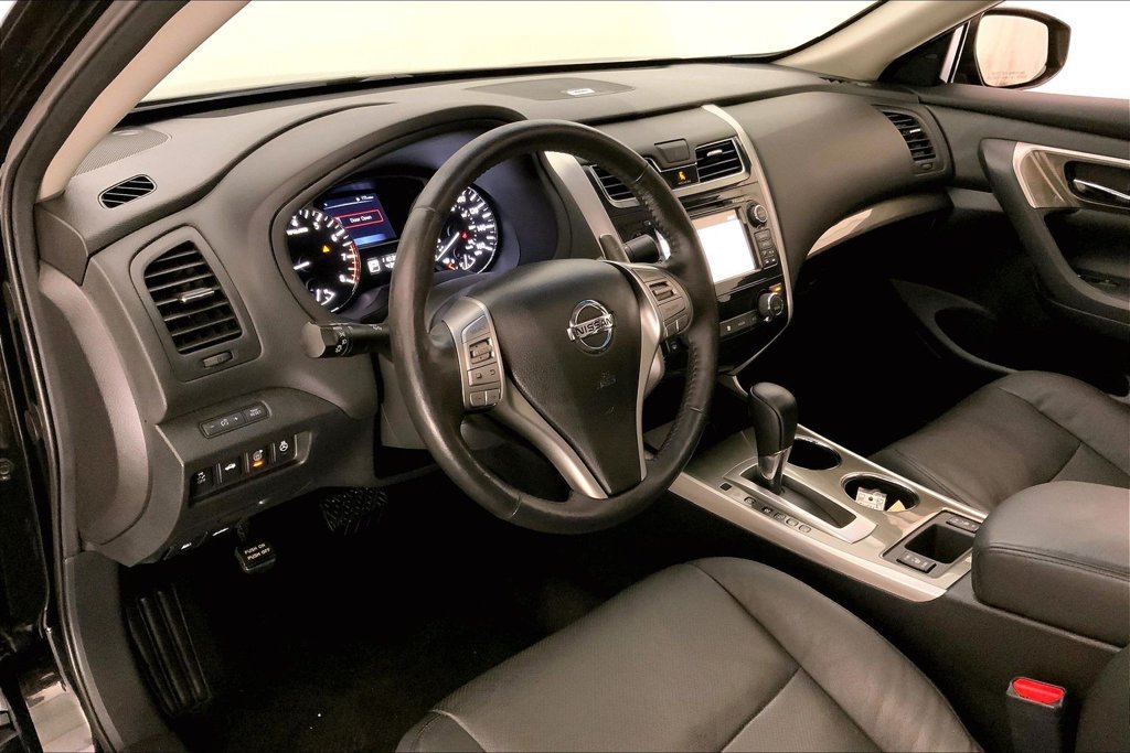 Used 2015 Nissan Altima 3.5 SL FWD image 21