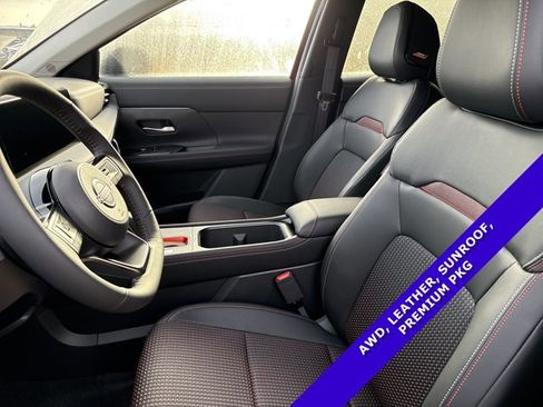 New 2026 Nissan Kicks SR w/ SR Premium Package image 5