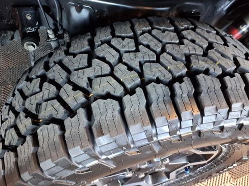 Used 2021 Jeep Gladiator Rubicon image 9