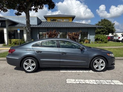 Used 2015 Volkswagen CC Sport image 8