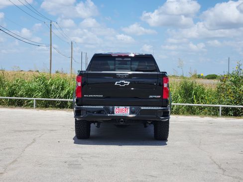 Used 2024 Chevrolet Silverado 1500 ZR2 AWD/4WD image 6