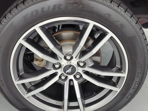 Used 2008 Ford Mustang Convertible RWD image 11