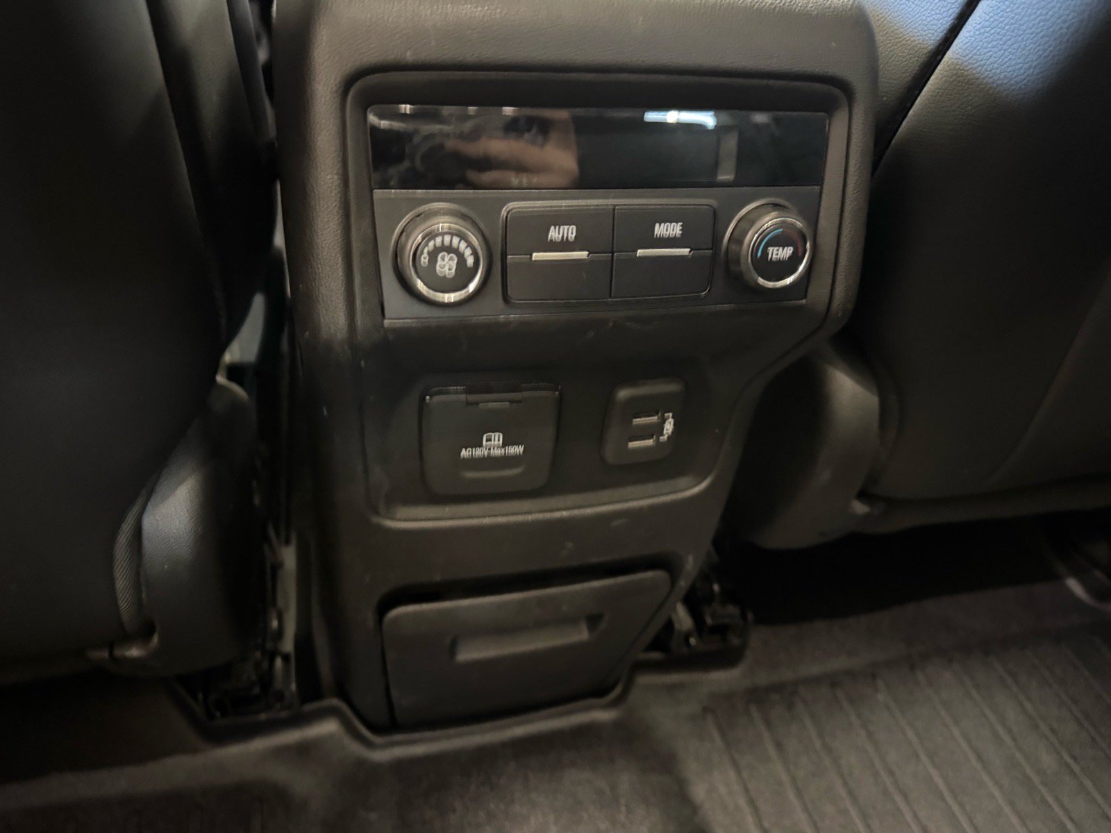 Used 2019 GMC Acadia SLT AWD/4WD image 14