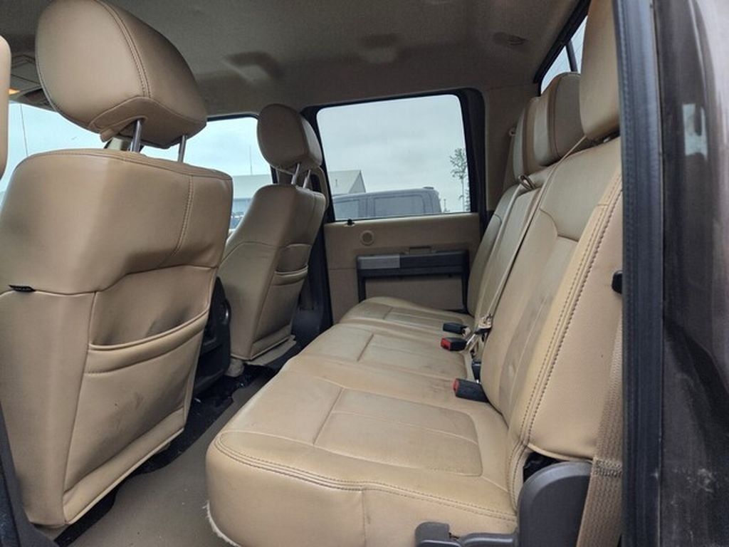 Used 2016 Ford F250 Lariat w/ Lariat Interior Package AWD/4WD image 10
