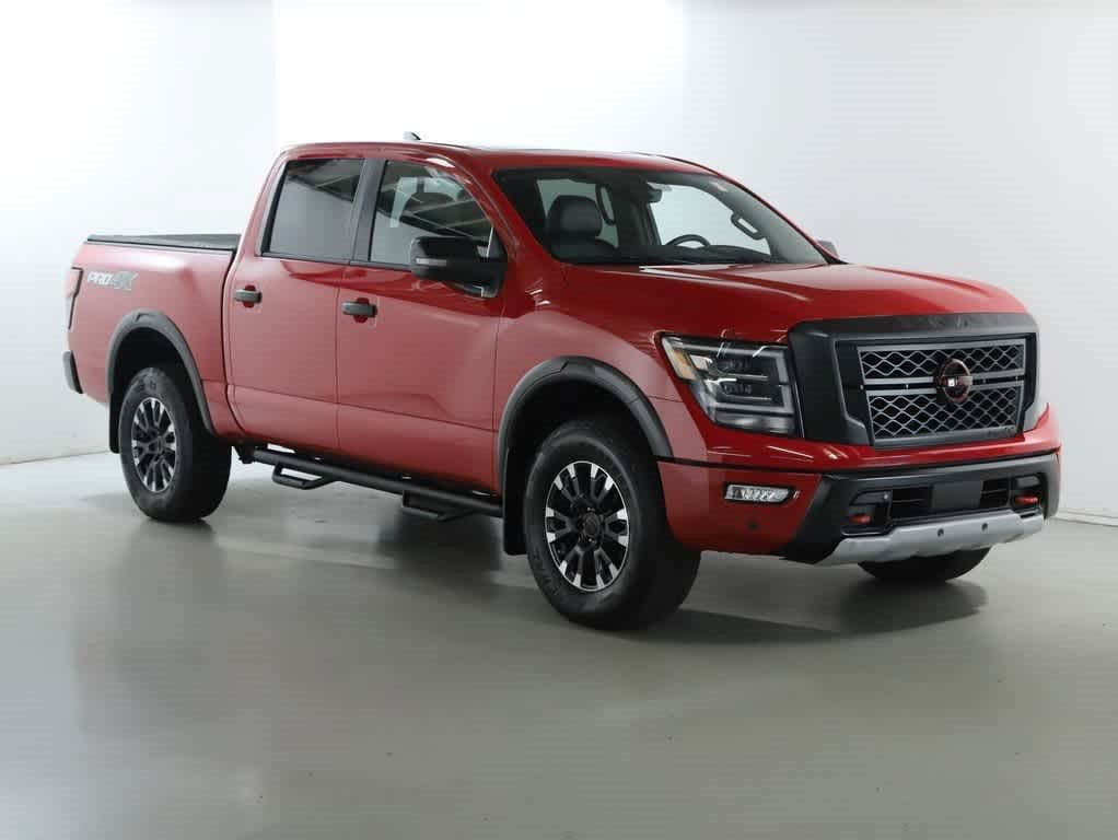 Used 2023 Nissan Titan PRO-4X w/ Pro-4x Convenience Package AWD/4WD image 9