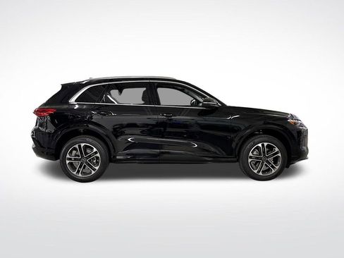 New 2026 Audi Q5 Premium Plus AWD/4WD image 6
