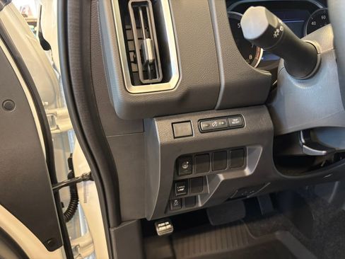 New 2026 Nissan Frontier SV w/ Tow Package image 14