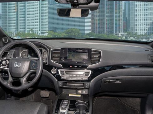 Certified 2023 Honda Passport Elite image 23