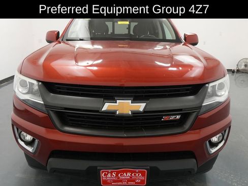 Used 2016 Chevrolet Colorado Z71 AWD/4WD image 2