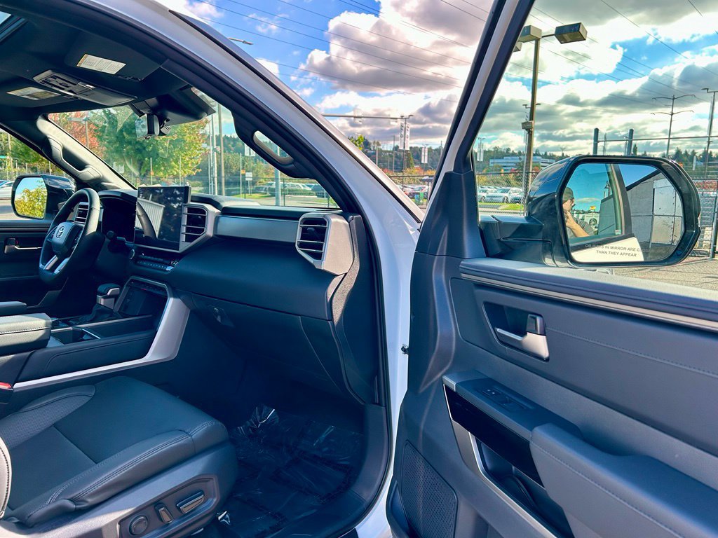 Certified 2025 Toyota Tundra Limited AWD/4WD image 15
