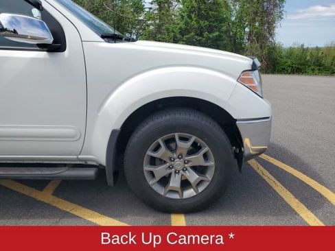 Used 2019 Nissan Frontier SL AWD/4WD image 8