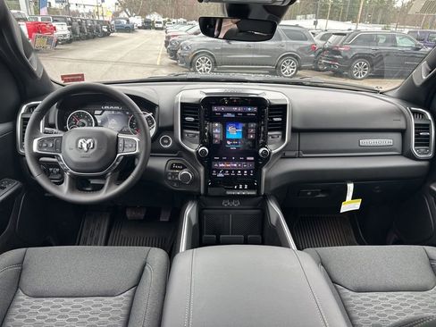 New 2026 RAM 1500 4x4 Crew Cab image 13