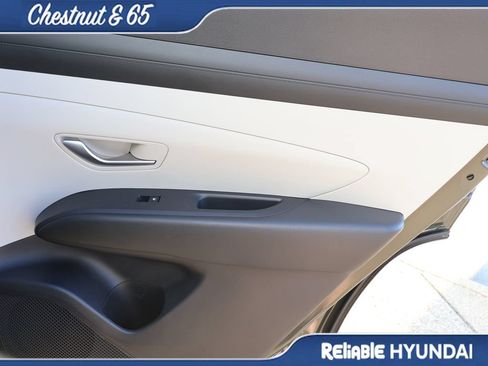 Certified 2025 Hyundai Tucson SEL FWD image 11