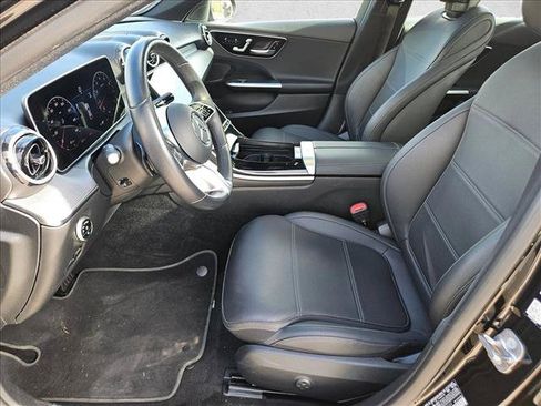 Used 2025 Mercedes-Benz C 300 Sedan image 15