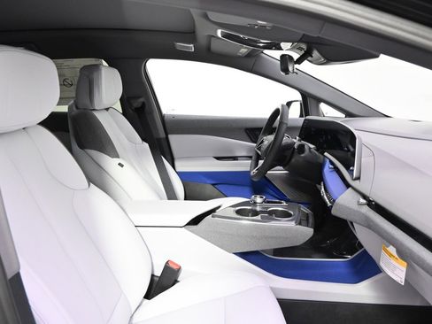 New 2025 Cadillac Optiq Sport 1 image 15