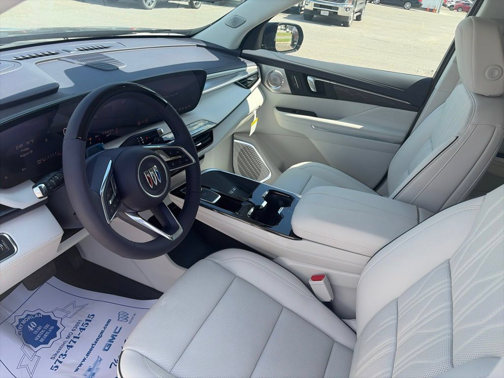 New 2027 Buick Enclave Avenir w/ LPO, Floor Liner Package AWD/4WD image 16