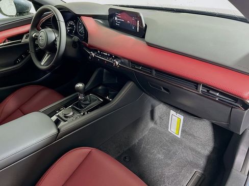 New 2026 MAZDA MAZDA3 2.5 S Hatchback w/ Premium Pkg image 24