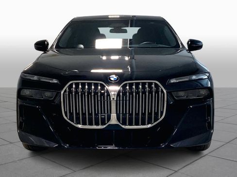 Certified 2023 BMW 760i xDrive 760i xDrive image 4