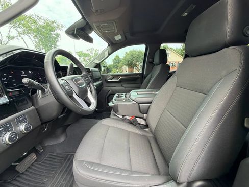 Used 2025 GMC Sierra 1500 Elevation w/ X31 Off-Road Package AWD/4WD image 22