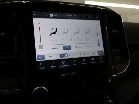 Used 2022 RAM 2500 Laramie w/ Night Edition AWD/4WD image 55