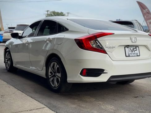 Used 2017 Honda Civic LX image 4